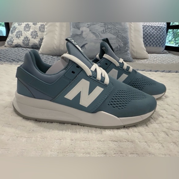 New Balance 247 - Size W8 - Women's Shoes Smoke Blue WS247UF - New w. Box! - Picture 6 of 10